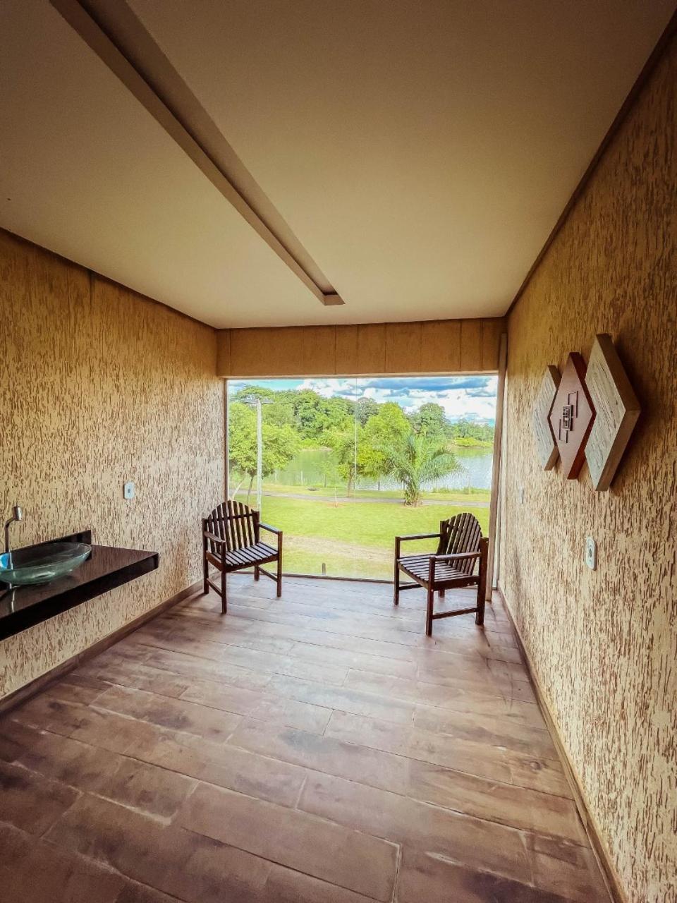 Apartamento Pontal Do Lago Caldas Novas Exterior photo